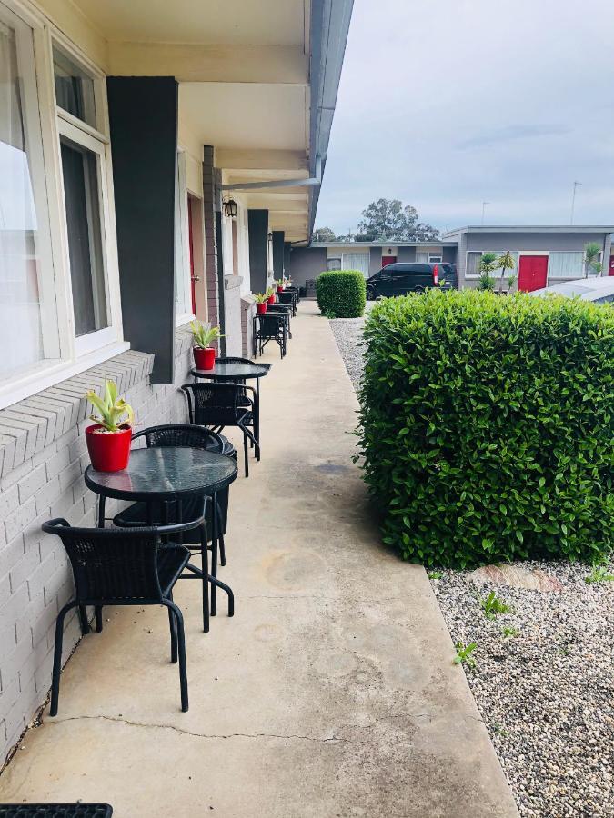 Horsham Motel Экстерьер фото